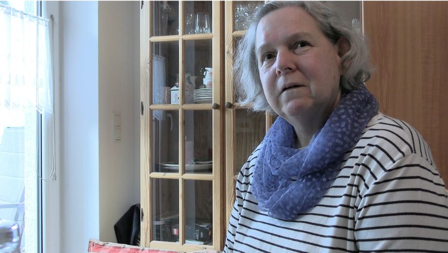 Juiliane Herbst aus Reinfeld kämpft um die Hilfe zur Pflege für ihren Mann